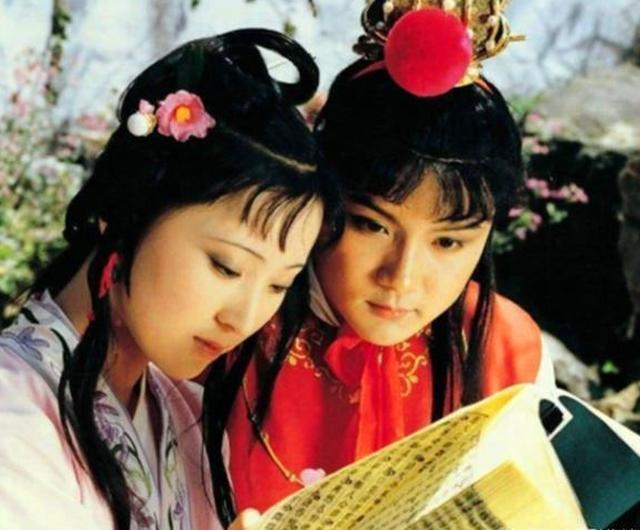 《红楼梦》中，媚儿为啥出现一次就消失了？只因她看到不该看的事