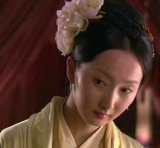 ​《红楼梦》中，媚儿为啥出现一次就消失了？只因她看到不该看的事