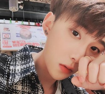 ​快手被封杀的4位主播，如果给你一个复出权利，你最想让谁复出？