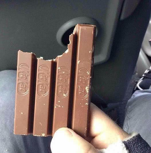 强迫症“最不能忍”的6张图,，最后一个看了很久