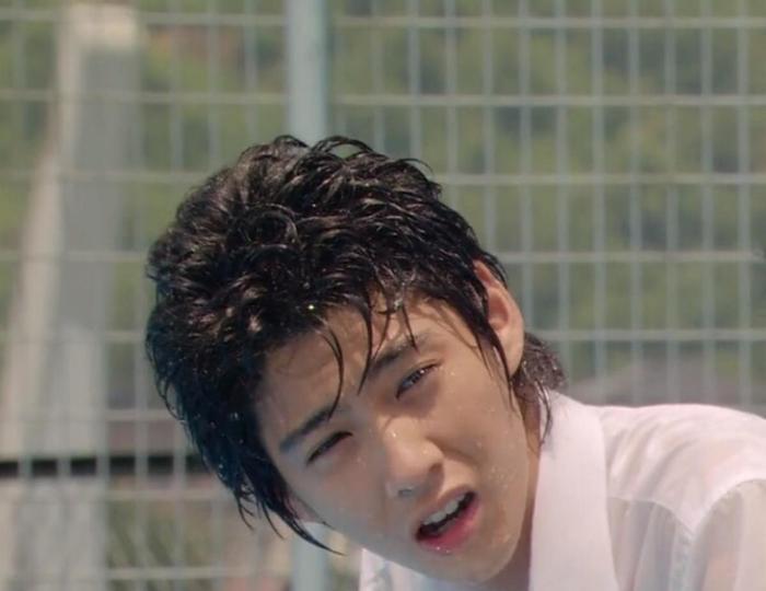 《我是大哥大》男演员切换成“正常模式”原来长这样,完全没认出