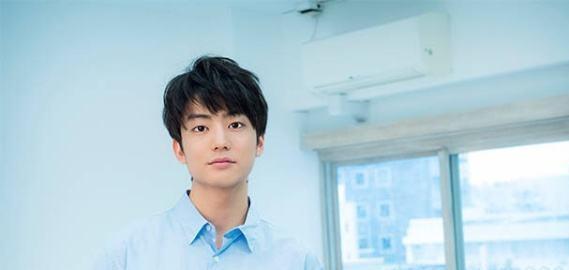 《我是大哥大》男演员切换成“正常模式”原来长这样,完全没认出