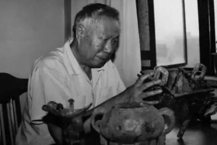 盗墓界的3大祖师爷,一人盗掘6亿文物,一人主动加入考古队