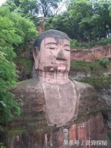 ​乐山大佛数次闭眼流泪与重大历史事件有关!