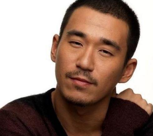 因吸毒而葬送自己大好的事业,房祖名在列,张默上榜,真是可惜了