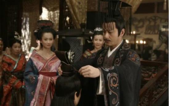 究竟是舅舅“亲”还是伯父“亲”,很多人想错了,让历史告诉你