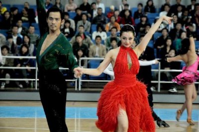 ​有颜又会跳舞的5位男星，郭富城只排第二，最后一位才是世界舞王