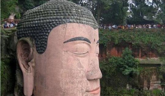 神秘!乐山大佛闭眼事件全程!
