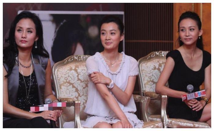 “儿子”是当红明星，女儿是世界冠军，今50多岁仍魅力依旧！