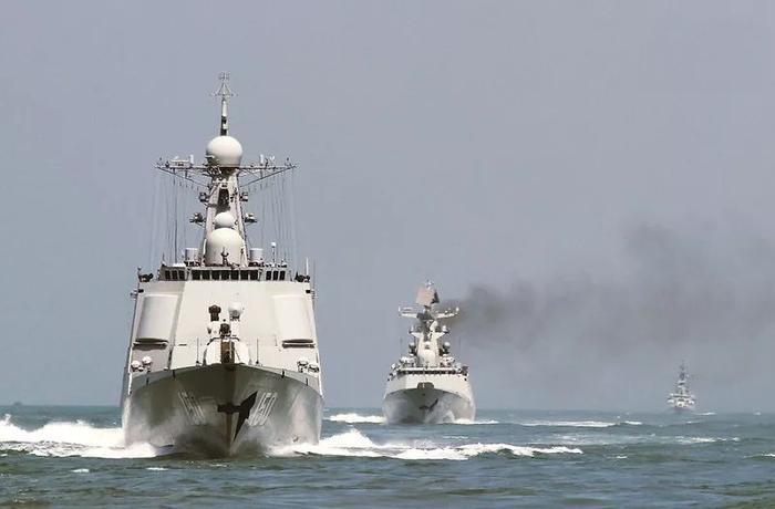 长春舰：向战而行，铸就标杆战舰