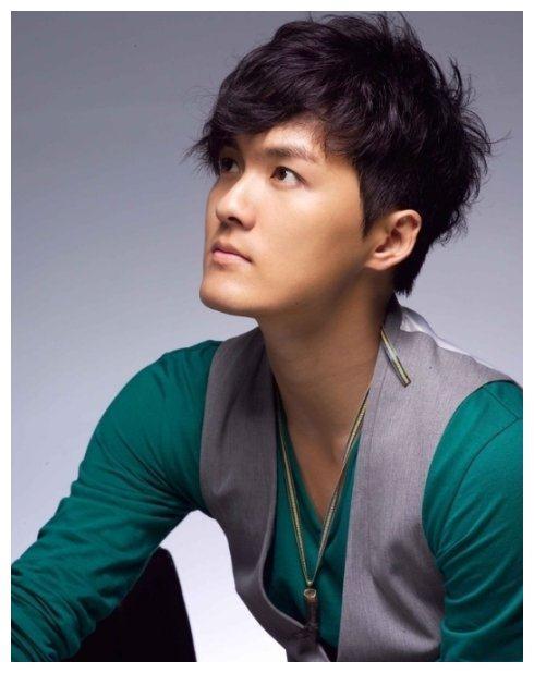 扒扒娱乐圈自曝耳朵失聪的9大明星，滨崎步左耳完全丧失听觉