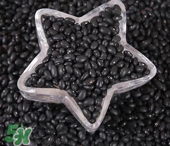 黑眉豆是什么豆?黑眉豆的功效与作用 黑眉豆是什么豆?黑眉豆的功效与作用