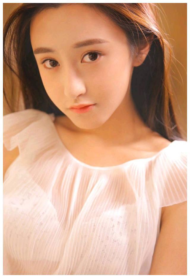 初恋脸美女明星朱圣祎性感透视装私房写真图片