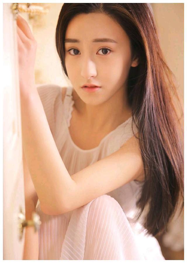 初恋脸美女明星朱圣祎性感透视装私房写真图片