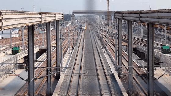 南阳→方城7分钟→郑州1小时 郑万高铁时速385公里飚出新速度