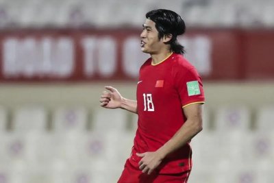 ​足协杯张玉宁诞生！头顶脚踢梅开二度，父辈优秀足球基因完美展现！