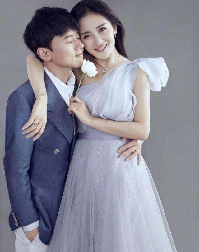 谢娜哭诉积藏在心里多年的话，张杰心疼护妻，暗讽刘烨的谎言！