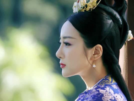 《独孤天下》：曼陀生产出意外，姨母设计除李澄！