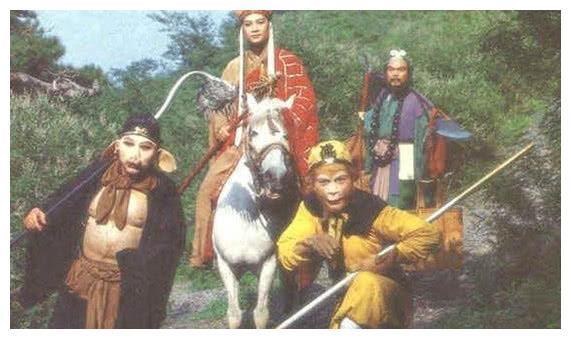 86版《西游记》，六小龄童一个人饰演16个角色，你认出了几个