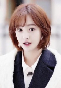 ​郑爽日本新剧《青春斗》男友张恒千里探班，郑爽大方承认新恋情