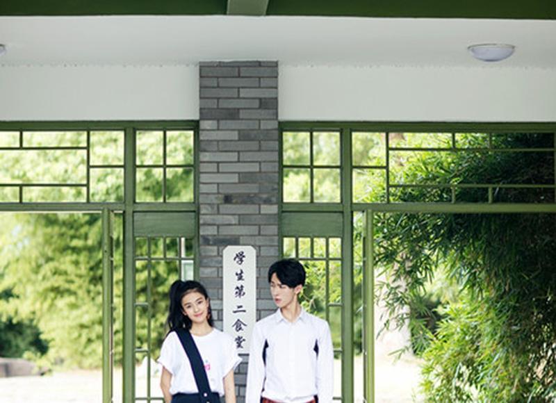 只会在朋友圈秀恩爱的男人要不得? 只会在朋友圈秀恩爱的男人要不得?