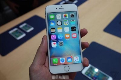 ​苹果最长寿的机器：iPhone6S还能再战两年吗？长知识了