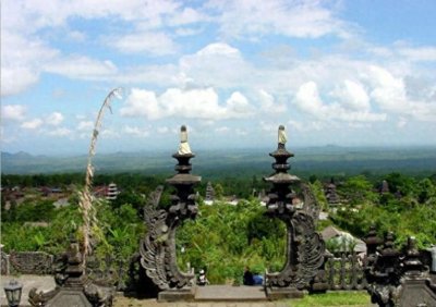 ​直击最真实的印尼，看看老百姓月入多少钱