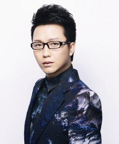 李玉刚《新贵妃醉酒》无缘春晚，网友直呼春晚水分越来越大