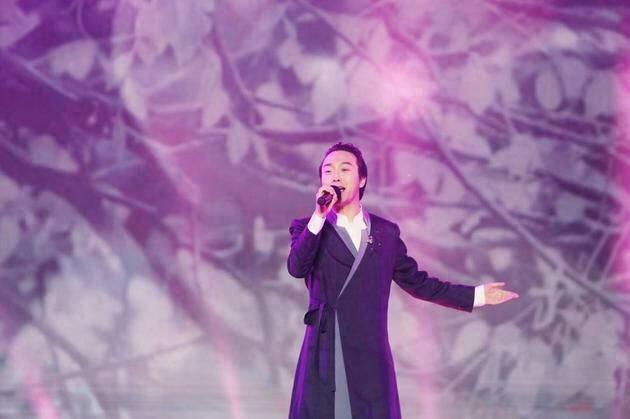 李玉刚《新贵妃醉酒》无缘春晚，网友直呼春晚水分越来越大