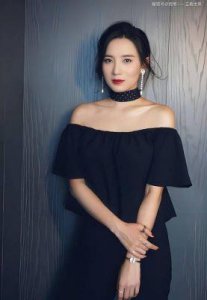 ​从电影《好东西》看邵艺辉的创作与PPT技巧：描边字的应用指南