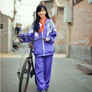 ​清纯女神宋伊人被曝竟然是绿茶婊,不仅抽烟还喝酒