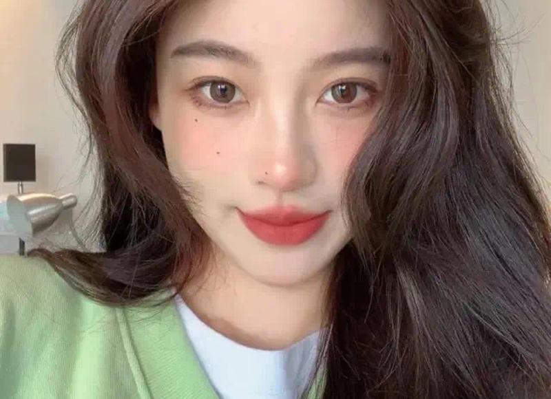 男生睡前会想喜欢的女生吗