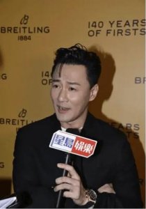 ​林峰澳门演唱会携手吴卓羲合唱金曲女友佘诗曼勇敢开嗓自嘲紧张