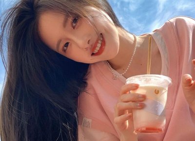 ​发现女方出轨离婚怎么判（女方出轨应该赔多少钱）