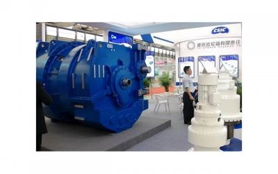 ​女友在上学我在上班了可以等她吗(高校安排女朋友工作)