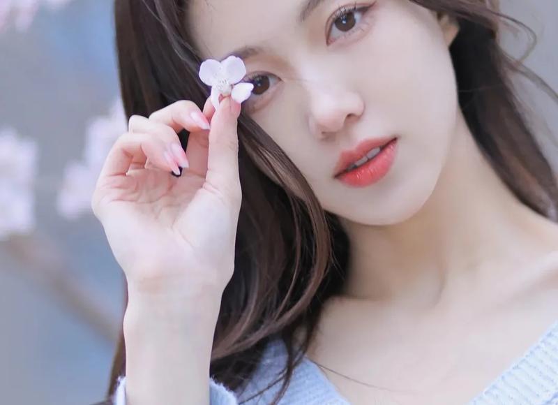 天秤座男生性格特点分析：感性与理性的完美结合