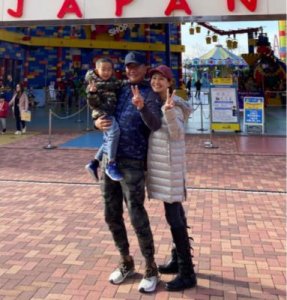 ​TVB视后晒娃艺术照，获赞无数，被封人生赢家