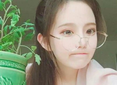 ​男生抱抱时会故意顶怎么处理？