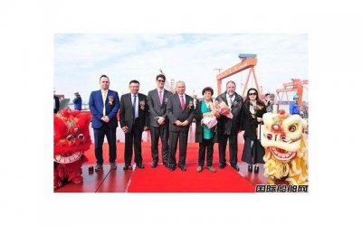 ​你把腰抬起来一下不然我没法发动 你把腰抬起来一下什么意思