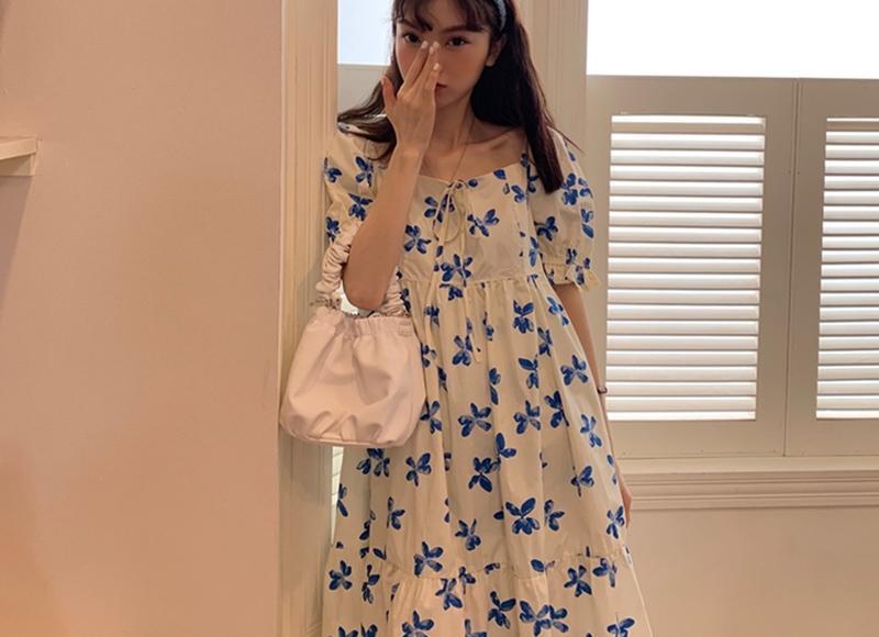  三只松鼠女模特委屈控诉网友歧视，那什么样的模特妆容符合大众审美？