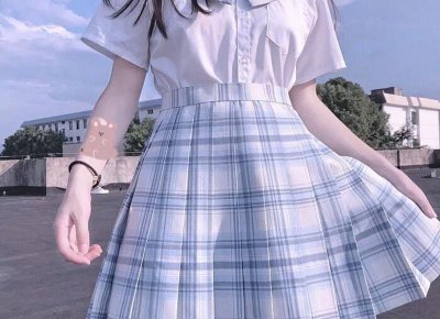 ​女生的手怎样变好看（女生怎样才能变好看）