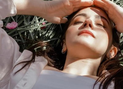 ​女生哭了怎么哄？哄女生的两个万能方法