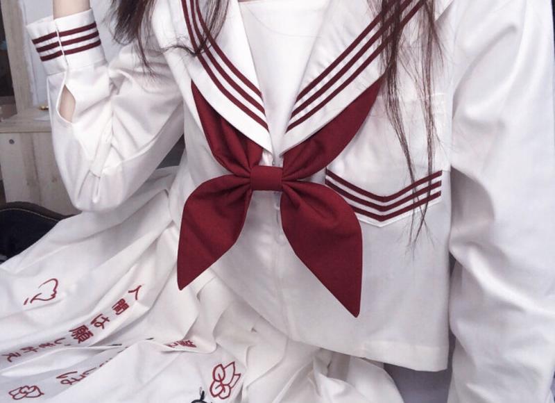 送女生喜欢的礼物，撩妹的爱才会愈演愈烈