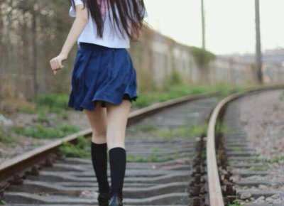 ​探探怎么设置陌生女生的名字(探探里的陌生号码怎么找回)