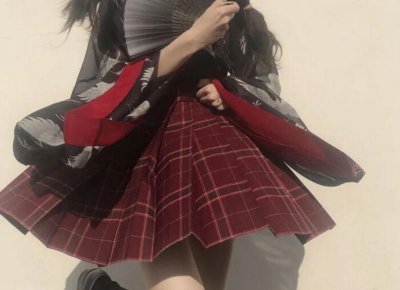 ​带女朋友出去旅游她给我转账(已婚同事约我去旅游)