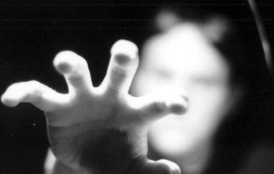 ​床下发生的真实灵异事件 千万不要晚上看