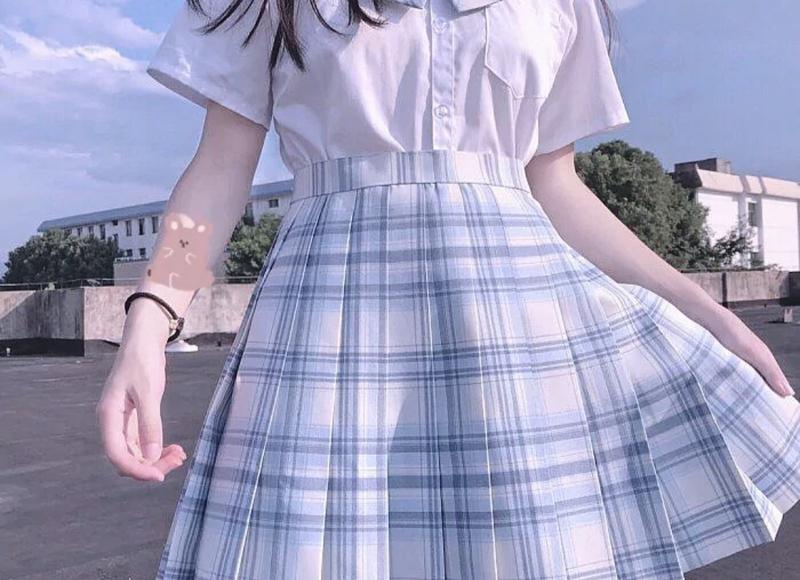 结婚证穿什么衣服