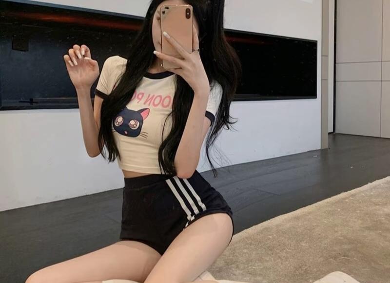 女孩不爱笑是怎么样的