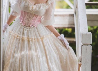 ​30岁少妇一摸就出水了怎么回事？