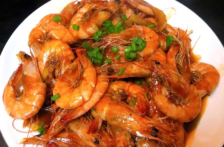 焖大虾是什么地方的菜,油焖大虾是哪里的菜系图3
